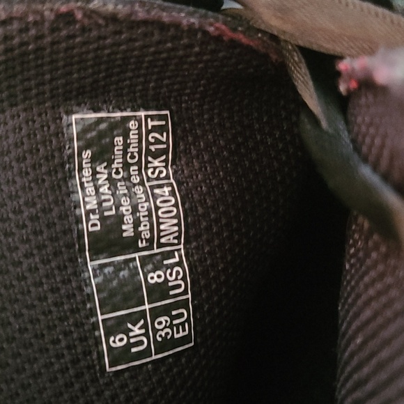 Dr. Martens - Picture 6 of 6
